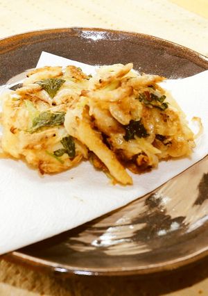 桜えびと三葉のかき揚げ☆枚方市給食-レシピのメイン写真