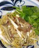 市販のラーメンで叉焼とネギのあえそば