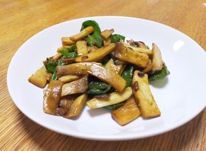 簡単！エリンギとピーマンのバター醤油炒め-レシピのメイン写真