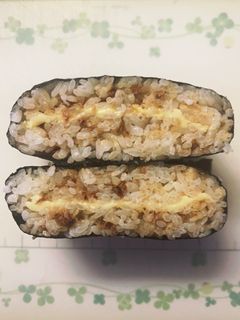 おかかと天かすのチーズinおにぎらず-レシピのメイン写真