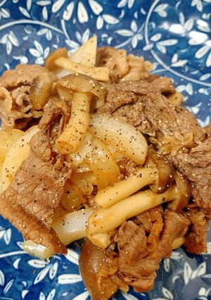 牛肉としめじのニンニクネギ油炒め-レシピのメイン写真