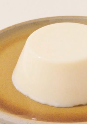 材料3つで簡単 ぷるるん濃厚ミルクプリン-レシピのメイン写真