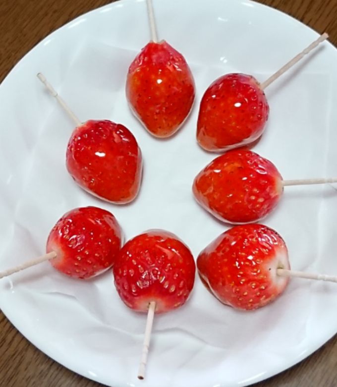 レンジ&マグカップで☆パリッ！いちご飴♪-レシピのメイン写真