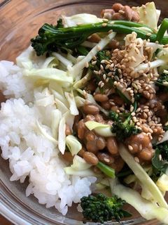 納豆とブロッコリーのごまだれご飯-レシピのメイン写真