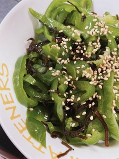 苦くない♡ピーマンと塩昆布の和え物-レシピのメイン写真