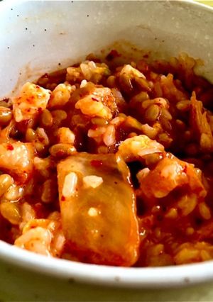 免疫力ＵＰ！俺のキムチ納豆丼に卵プラス！-レシピのメイン写真