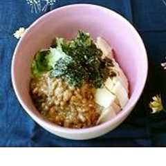 รูปของ 手軽に朝ごはん!納豆チーズごはん