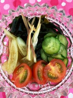 サッパリリフレッシュ♪ハスイモ入り酢の物-レシピのメイン写真