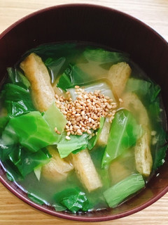 キャベツと油揚げのみそ汁-レシピのメイン写真