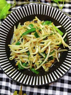 簡単レンチンもやしとにらのカレー炒め煮-レシピのメイン写真