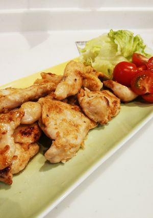 鶏むね肉やわらか♪塩麹漬け焼き-レシピのメイン写真