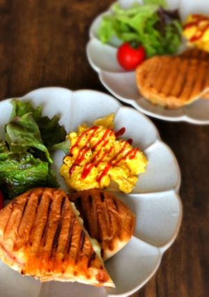 コッペパンdeフライパンパニーニ♪-レシピのメイン写真