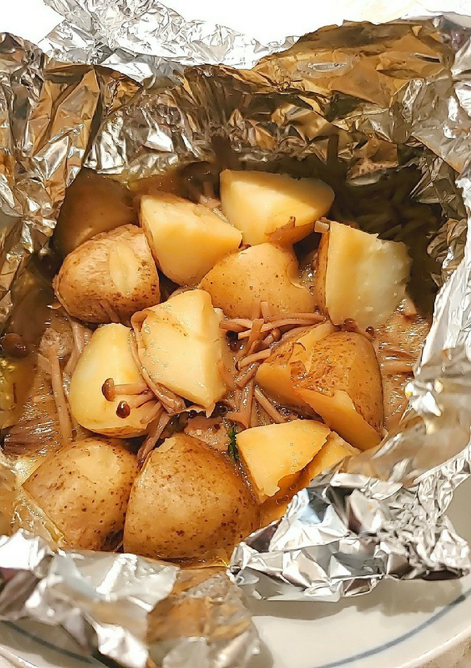 新じゃがとえのきのホイル焼き-レシピのメイン写真