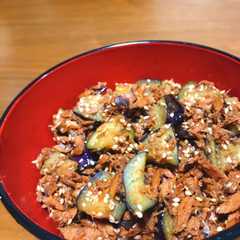 รูปของ ご飯が進む！はごろも煮とナスの炒め丼