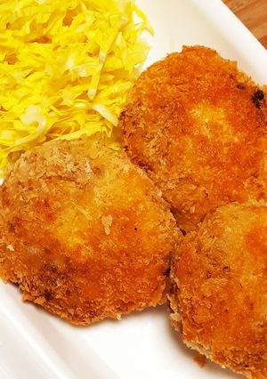 キャベツでかさ増し、ほくほくコロッケ-レシピのメイン写真