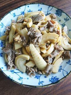 豚バラとタケノコ醤油炒め-レシピのメイン写真