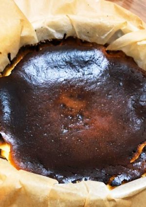 混ぜるだけ!バスクチーズケーキ-レシピのメイン写真