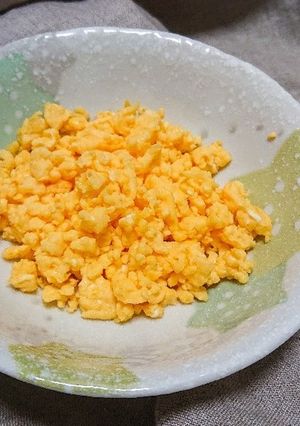 誰でも簡単！弁当やふりかけに！卵そぼろ-レシピのメイン写真