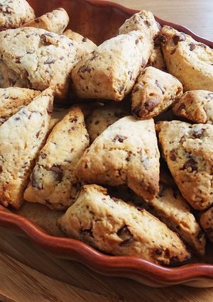 ちょっとおやつに☆簡単チョコスコーン♪-レシピのメイン写真