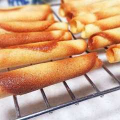 A picture of 卵白消費に☆シガレットクッキー♥️簡単☆.