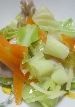鶏肉とキャベツのフライパン蒸し-レシピのメイン写真