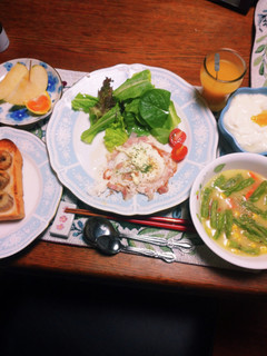 丸く並べてベーコンeggにマヨネーズon-レシピのメイン写真