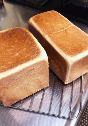 ハチミツ入り食パン-レシピのメイン写真