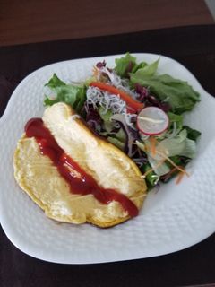 フワッとオムレツとしらすサラダ-レシピのメイン写真