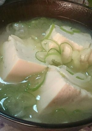 大きな豆腐の味噌汁orすまし汁❅⋆*-レシピのメイン写真