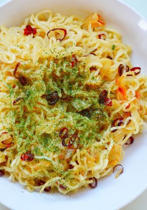サッポロ一番塩ラーメンのペペロンチーノ-レシピのメイン写真