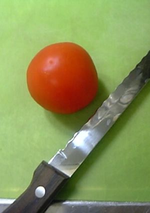 トマトはこれで切りましょう♪♬-レシピのメイン写真