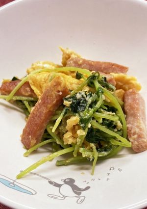 豆苗とスパムの卵炒め-レシピのメイン写真
