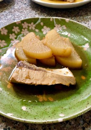 煮崩れの心配なし♪ぶり大根-レシピのメイン写真