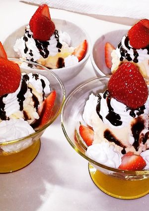 簡単いちごパフェ☆-レシピのメイン写真