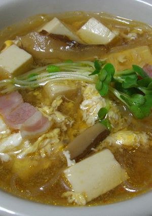 酸辣（すーらー）豆腐のピリ辛スープ♪-レシピのメイン写真