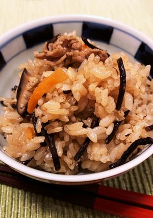 身体に優しい★ひじきと豚肉の炊き込みご飯-レシピのメイン写真