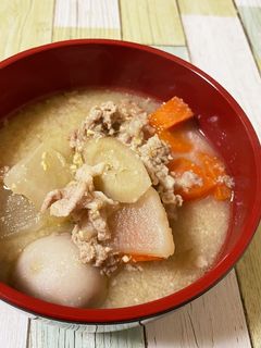簡単!たっぷり安くて具沢山!栄養満点豚汁-レシピのメイン写真