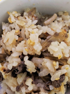 生姜を効かせた☆牛ごぼうの混ぜご飯-レシピのメイン写真