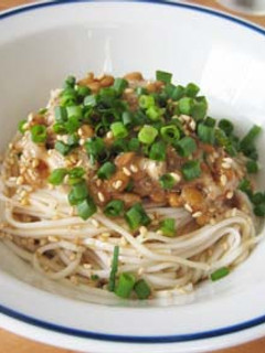 たっぷりゴマの納豆そうめん-レシピのメイン写真