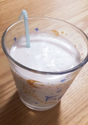 牛乳たっぷりラッシー-レシピのメイン写真