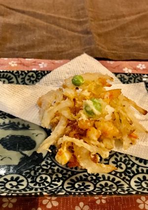 簡単ごちそう！新玉ねぎと海老のかき揚げ-レシピのメイン写真