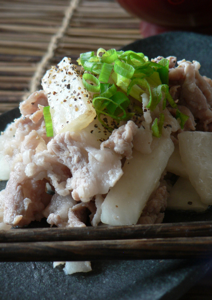 シンプルな大根と豚肉の炒めもの-レシピのメイン写真
