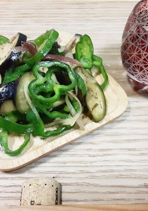 アッサリ簡単！ナスとピーマンの塩昆布和え-レシピのメイン写真