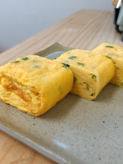 ちょこちょこお野菜、小ねぎ入り卵焼き-レシピのメイン写真