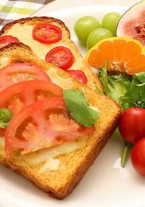 トマトのピザ風食パン【ＪＡ遠州夢咲】-レシピのメイン写真