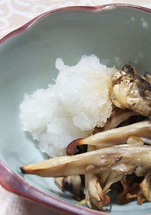 炙りきのこのおろし添え-レシピのメイン写真