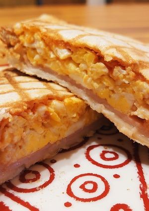 ハム＆スクランブルエッグ☆ホットサンド-レシピのメイン写真