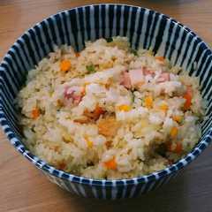 รูปของ オイスターソースで簡単炊き込みご飯