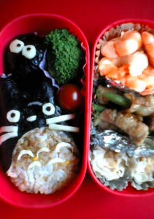 久しぶりのキャラ弁(トトロ)-レシピのメイン写真
