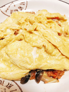 しめじと鮭のバター醤油☆和風オムライス-レシピのメイン写真